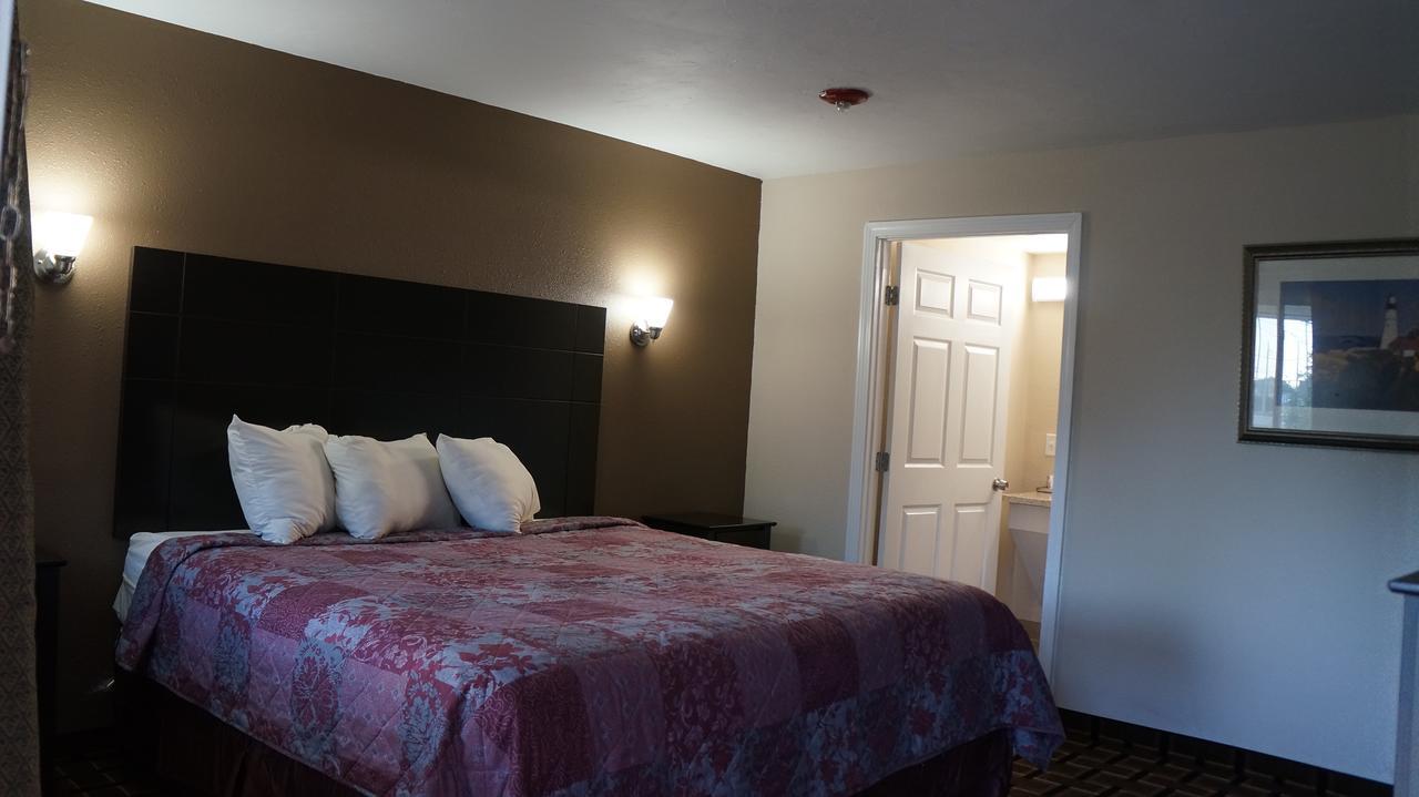 Plainville Best Stay Inn מראה חיצוני תמונה
