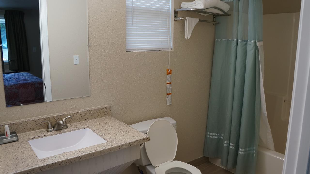 Plainville Best Stay Inn מראה חיצוני תמונה