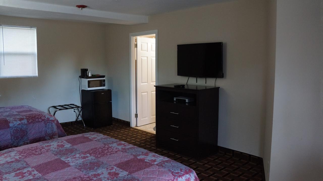 Plainville Best Stay Inn מראה חיצוני תמונה